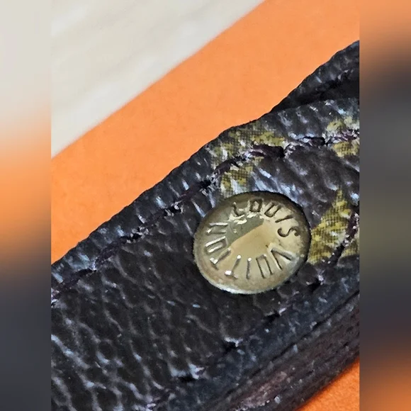 Authentic LOUIS VUITTON Monogram Canvas Wristlet Strap Keychain - Picture 7 of 10